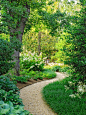 Beautiful Garden Path: 