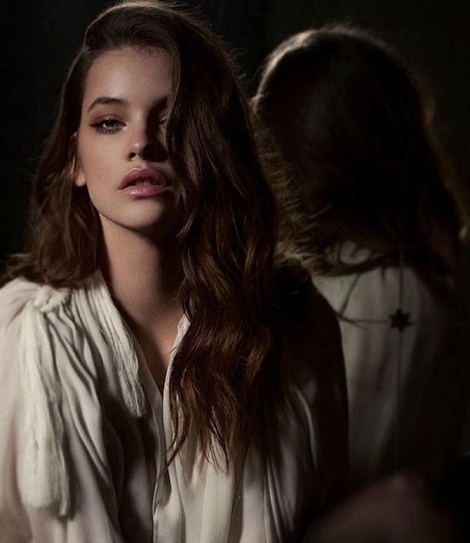 Barbara Palvin – Ell...