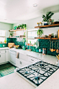 Green and white color scheme, which makes it feel light and airy #kitchen #kitchenidea http://www.cleanerscambridge.com/: 