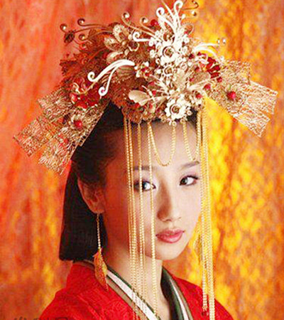 中式婚纱照新娘古装发型 端庄典雅拍出古典...