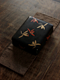 素雅的兰花，日本中古木胎大漆盒 - 小红书