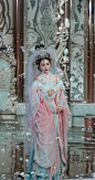 住在水晶宫里的龙女 - 小红书