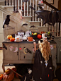 Halloween Decorations to Die For! : Make your Halloween party look terrifyingly terrific. Read on for spine-tingling inspiration…

Front door frighteners
Set the tone for your party with front door decorations to thrill your guests, and visiting trick and