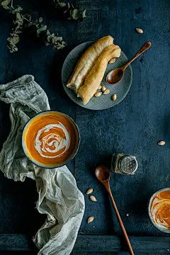 @大V宝剑 ⇐点击获取更多 壁纸 美图 桌面壁纸 分镜 摄影 生活摄影 服饰摄影 美食摄影 花艺摄影 动物 名画 风景 动漫