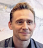 O网页链接带着眼镜的森森好软好萌#TomHiddleston#