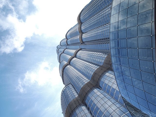 高耸如云的哈利法塔（Burj Khali...
