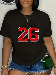 2026届 - 字母风格红色26届纪念t恤，休闲短袖衫