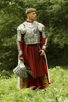 鱼子酱健将采集到服饰