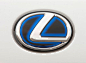 lexus ls 600h l hybrid rear l emblem 10汽车LOGO大全 
