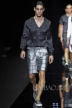 线条与色块交织的建筑感轮廓！Emporio Armani 2015春夏男装秀，海报时尚网带你亲临2015春夏米兰男装周_第18页_Emporio Armani