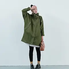 原创设计宽松个性大码蝙蝠袖随性文艺长款工装风衣外套