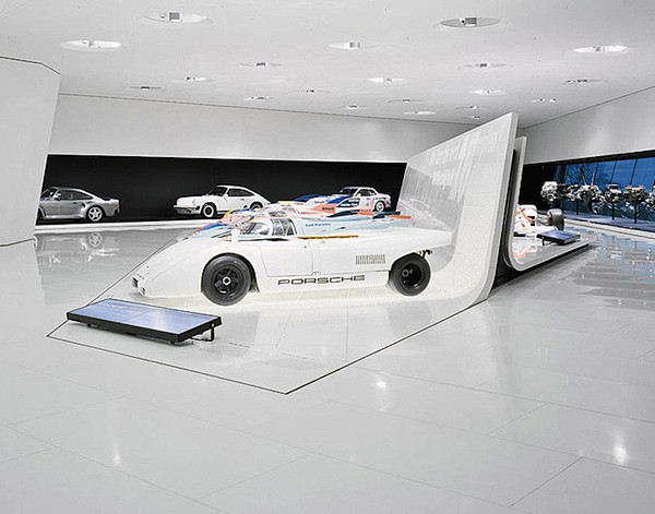 Porsche汽车博物馆：你从未见过的清...