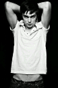 Nicholas hoult