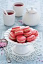 饮食,桌子,银餐具,甜食,室内_146289550_Homemade macaronis_创意图片_Getty Images China