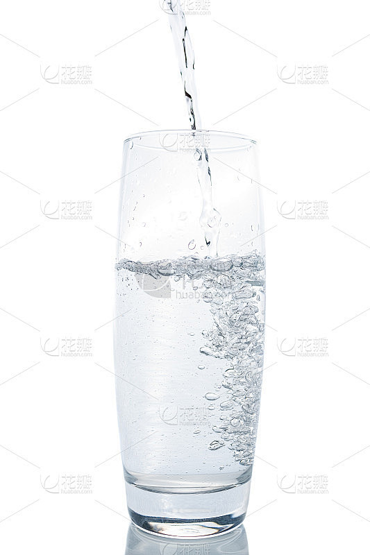 白底水