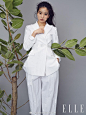ELLE Korea 02/2018，金泰梨。观察她私服很爱黑白灰，没想到拍杂志也全素。 ​​​​