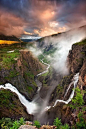 沃灵瀑布瀑布，挪威
