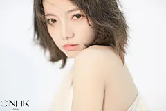 #国潮 #妆容#彩妆# #眼妆# #唇妆##护肤#美妆#美女#微笑#笑容#模特#医美#女装#酷#流行#时尚#珠宝#高清照片#摄影#身材#彩妆#写真#大片#意境#优雅#高级#色彩#整容#素材#海报#人物#美容#网红#护肤#性感#小清新#女模#美背#复古#甜美#性冷淡#ins#造型#法式#港风#发型#欧美#写真#仙气