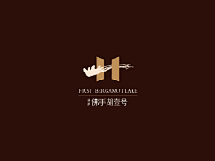 小起起伏君采集到Logo