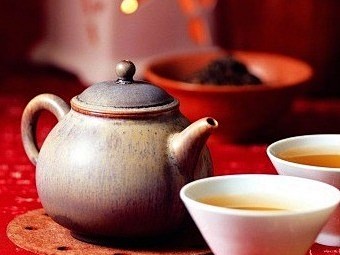 【七茶之性】黑茶浓郁厚实；白茶清淡爽滑；...