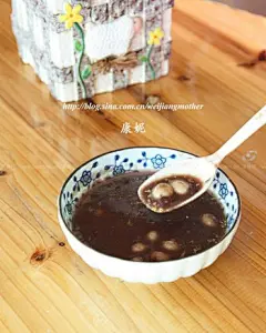 如何做桂香红豆沙小汤圆的做法（元宵节汤圆菜谱