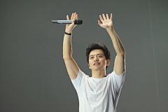 青稞采集到音乐诗人李健