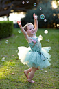 tutus & bubbles