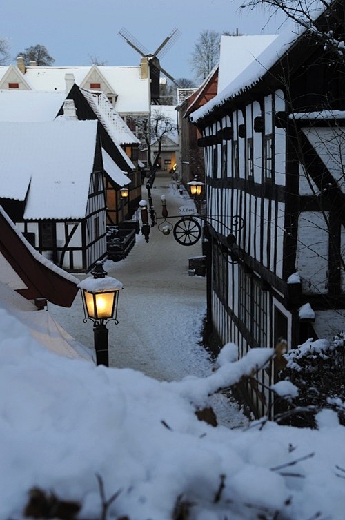 白雪皑皑的村，奥胡斯，丹麦