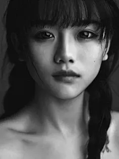 络女神南笙姑娘手机壁纸 480x640