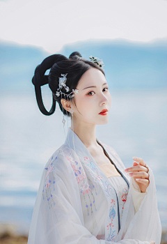 越勇采集到美女