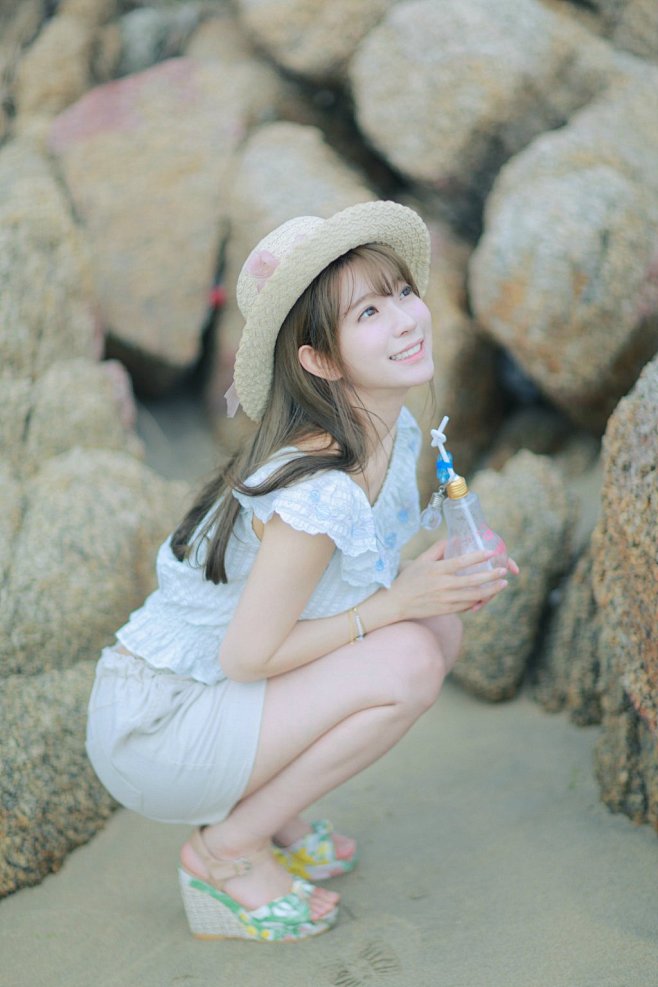 笑容似暖阳，韩国第一美少女yurisa晒...