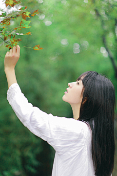 纳兰桑桑采集到素锦真人美女底图