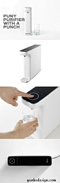 The Slim Sculpture purifier answers all of the questions with a minimalistic approach that takes up only 9cm of counter space and taps directly into your water line! Reduced to only the basic necessary functions, it’s also tankless which makes it more hyg