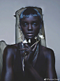 visualcandy “FROM BYZANTIUM” by Nick Knight | 英国版VOGUE四月号高级珠宝大片：当红模特Duckie Thot出镜，化身神秘的拜占庭女王。黝黑皮肤与金碧辉煌的珠宝交相辉映，超美！ ​​​​