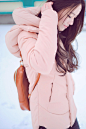 2012秋冬装新款羽绒服女装韩版中长款休闲立领修身燕尾外套