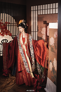 一起吃芥末叭采集到古风服装/人设