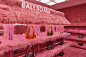 【Balenciaga最新限时快闪店，粉粉嫩嫩的毛绒绒空间一整个爱住了！】 - 蝶讯时尚圈 - 带你寻找时尚坐标