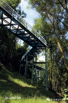 DannieLee采集到bridge-public space