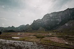 紫喜鹊梯田是中国风景区、自然文化遗产、水利风景区。