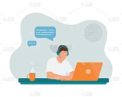一个男人正用笔记本电脑和带麦克风的耳机在桌面上工作。在线客户支持呼叫中心。矢量插图卡通风格