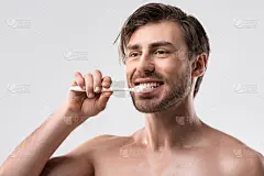 男人,躯干,牙膏,男性美,水平画幅,乌克兰,早晨,人,肖像,白人