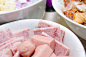 加香料的火腿和香肠