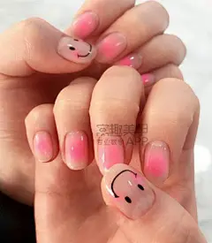 表情包美甲