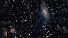 宇宙星空桌面壁纸-哈勃望远镜下的宇宙星空动态壁纸- Mac下载