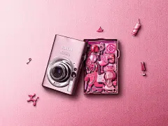 Canon Cameras : Canon Camera advertising imagery for photographer Sophie Broadbridge. All items shot separately in the studio and comped in in post production. 