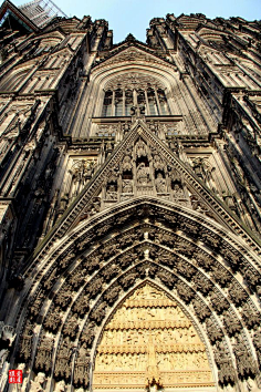 com哥特式建筑_360百科暖瓶终结者采集到平面构成采集3lian.com爆炸