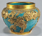 Celedon Cachepot, porcelain covered with gold flowers, Late 19th Century