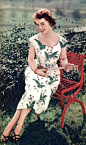 Lovely Burda Moden fern print summer dress, July 1954. #vintage #1950s #dresses #fashion