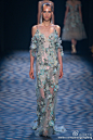 设计分享 Marchesa SS 2017 Ready To Wear ... 来自佳冉工坊 - 微博