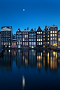 阿姆斯特丹，荷兰，无比宁静的夜晚。